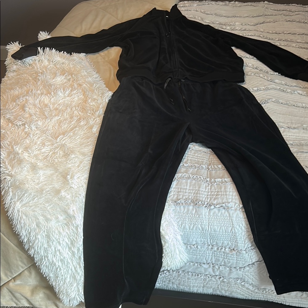 Josephine Chaus Black Velvet Jumpsuit Elegant and Comfortable